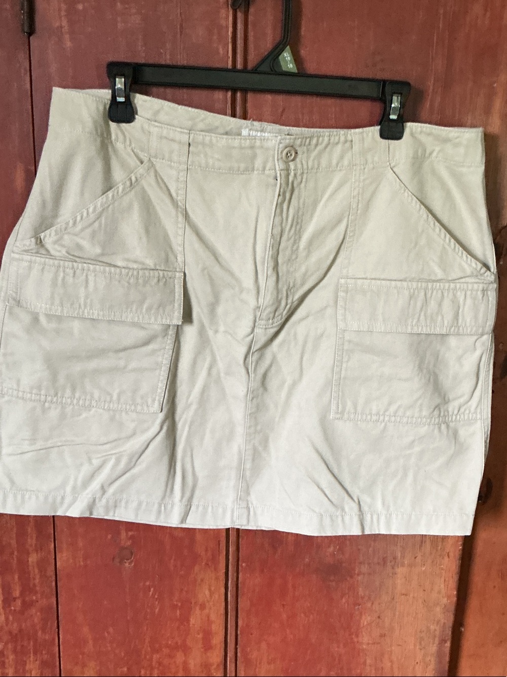 Women’s Surplus GAP Light Khaki  Skirt